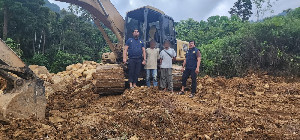 Lagi, Polisi Kembali Amankan Ekskavator di Lokasi Tambang Ilegal Aceh Selatan