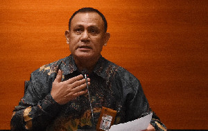 Ketua KPK Firli Bahuri Klaim Polda Metro Jaya Sita Tiga Barang di Rumah  Kertanegara Nomor 46