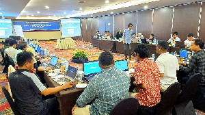 31 Media Kawasan Indonesia Timur Dilatih Cek Fakta, Luaskan Distribusi ke Medsos