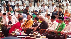 Sikap Dua Putra Jokowi Saat Bertemu Megawati di KPU, Dua Sikap Berbeda