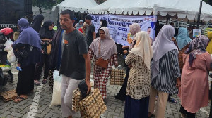 Hari Pertama, Pasar Murah Pemko Banda Aceh Berjalan dengan Tertib