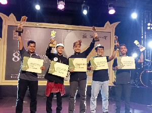 DKAB Apresiasi Seniman Aceh Besar Sabet Juara Pertama Lomba Hikayat Aceh PKA-8