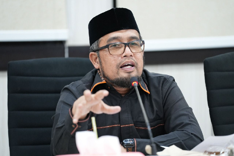 Anggota DPR Aceh Imbau Badan Usaha Perbankan Bayar Zakat ke BMA