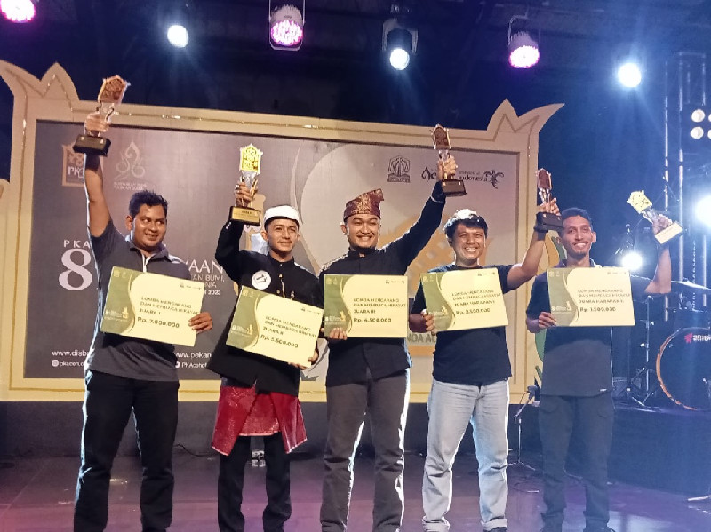 DKAB Apresiasi Seniman Aceh Besar Sabet Juara Pertama Lomba Hikayat Aceh PKA-8