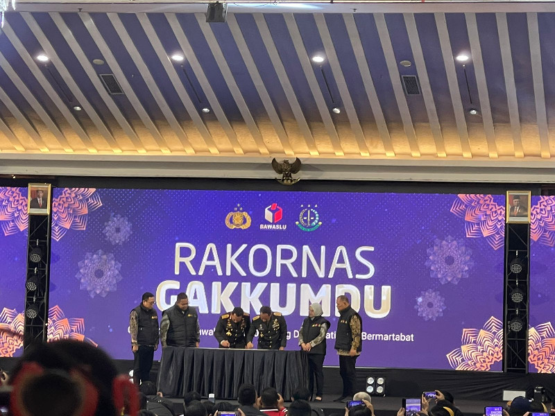 Rakornas Gakkumdu, Kapolri dan Panglima TNI Deklarasi Komitmen Netralitas di Pemilu 2024