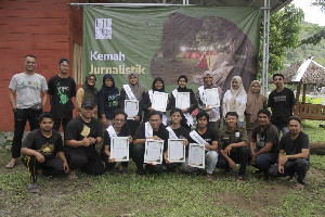 FJL Aceh Mewisuda 9 Siswa Sekolah Jurnalis Lingkungan