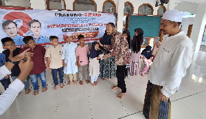 Peringatan Tsunami Aceh, Relawan Gibran Santuni Puluhan Anak  Yatim di Aceh Jaya