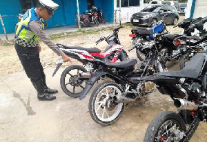 Razia Knalpot Brong Dua Hari, Polres Aceh Timur Amankan 10 Sepeda Motor