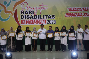 Peringati Hari Disabilitas Internasional 2023, Disdik Aceh Berikan Penghargaan kepada 9 SLB