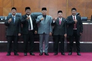 Paripurna Persetujuan dan Penetapan Calon Anggota Panwaslih Aceh