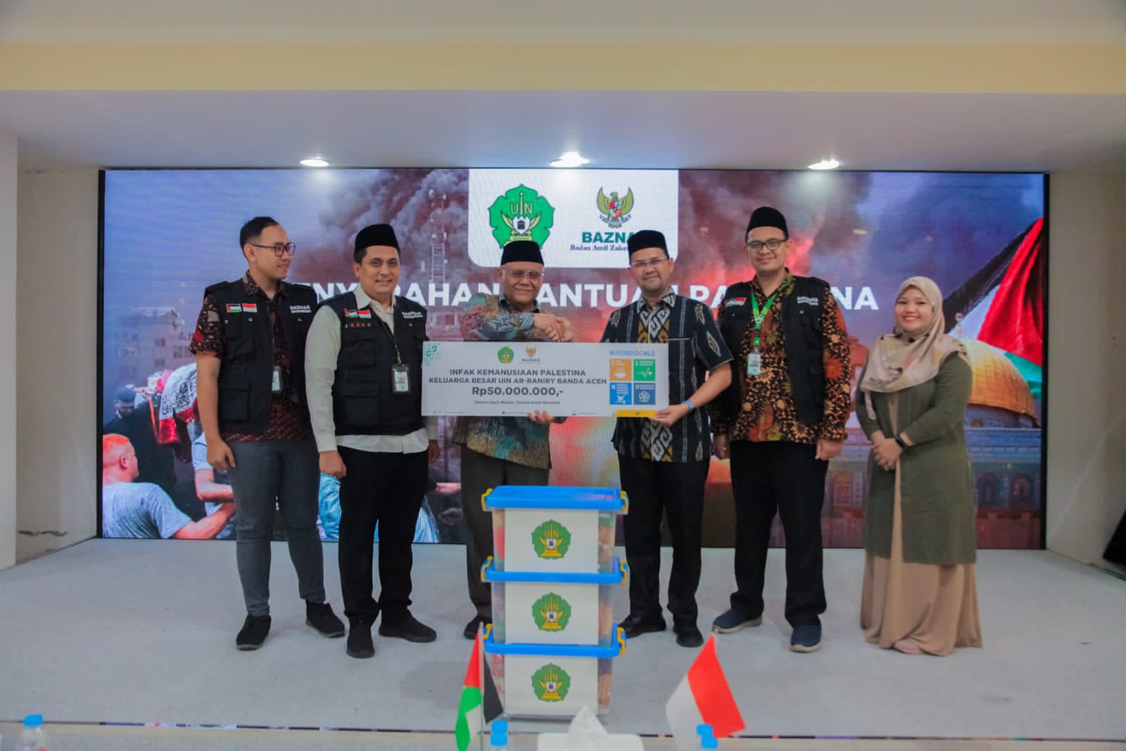 UIN Ar-Raniry Banda Aceh Salurkan Bantuan untuk Palestina Rp50 Juta melalui BAZNAS RI