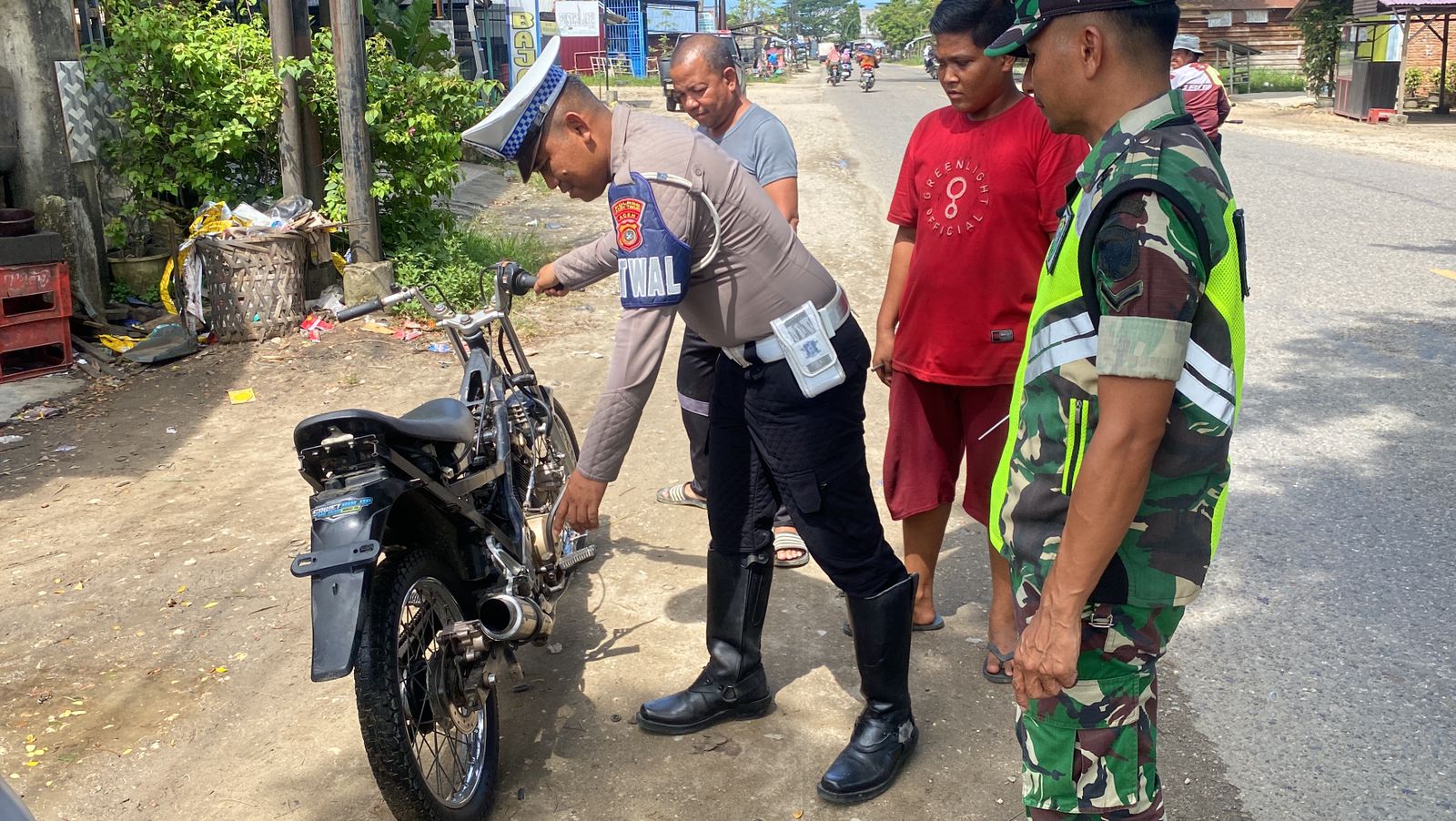 Ditlantas Polda Aceh dan Jajaran Amankan 121 Unit Sepeda Motor Berknalpot Brong