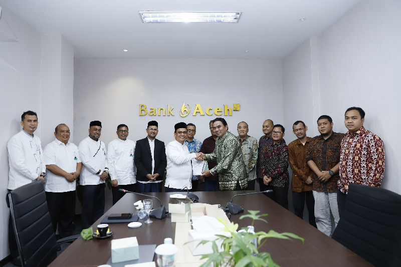 Prestasi Memuaskan: Bank Aceh Laporkan Kinerja Positif dan Hasil WTP dari KAP Heliantono dan Rekan