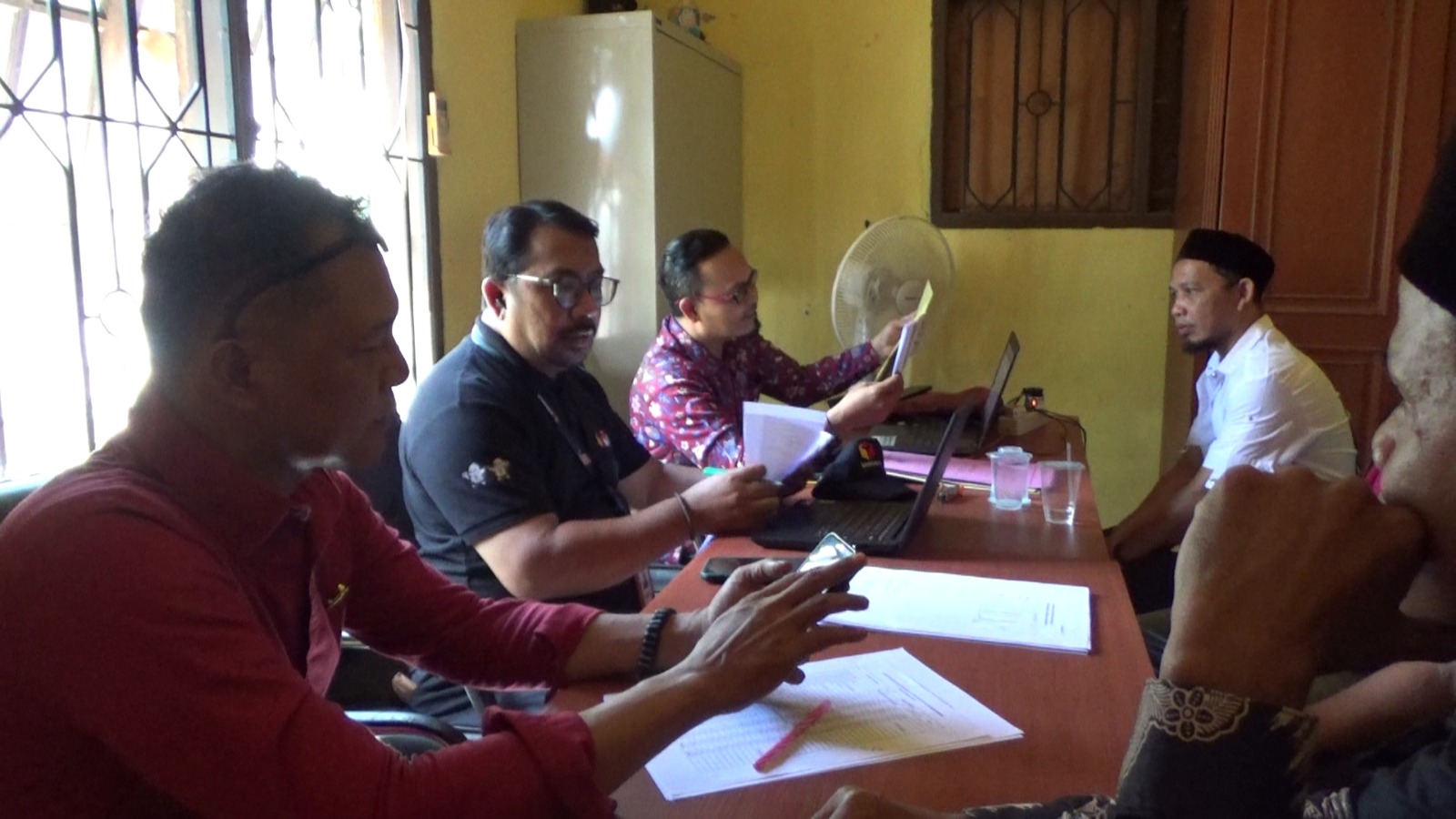 Panwascam Mulai Lakukan Tes Wawancara Pendaftar Pengawas TPS di Lhokseumawe