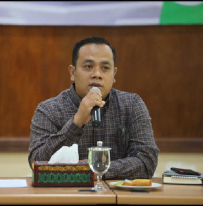 Prabowo: Negarawan  Yang  Pantas dan Berkapasitas Memimpin Indonesia