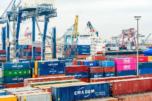 Krisis di Laut Merah Menyebabkan Gangguan Global dalam Perdagangan Internasional