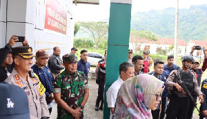 Kapolres dan Forkopimda Aceh Tengah Pantau Kedatangan Surat Suara Pemilu 2024