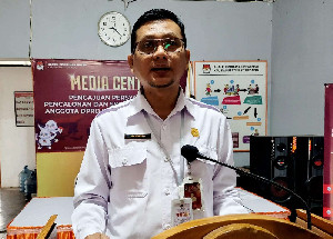 KPU Situbondo Tunda Rekapitulasi Hasil Pemilu Kecamatan
