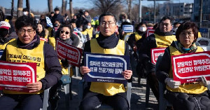 Ribuan Dokter Korea Selatan Mogok Kerja