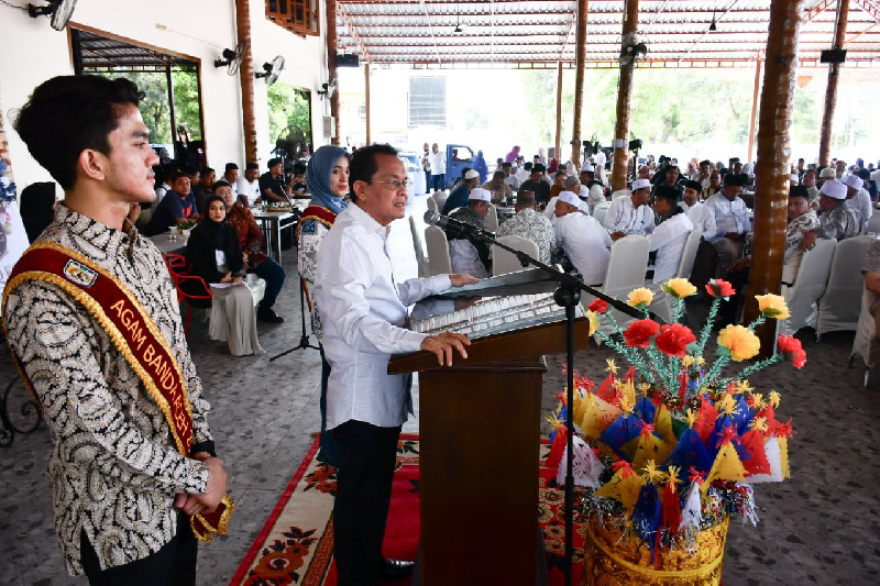 Grand Opening Sidiq Kopi, Pj Walikota Amiruddin Apresiasi Geliat Bisnis Warkop