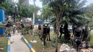 Satpol PP WH Banda Aceh Tertibkan Gepeng di Taman BTN Syariah