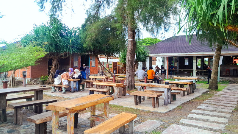 Meuligoe Agam, Tempat Nyantai Sore yang Instagramable di Kota Meulaboh