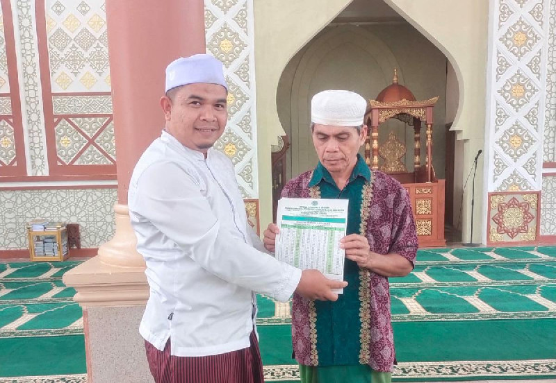 BKPRMI Aceh Singkil Bagikan Jadwal Imsakiyah ke masjid-masjid