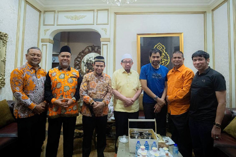 Mualem Sambangi Kediaman Ketua Majelis Syura PKS Habib Salim di Jakarta, Ada Apa?