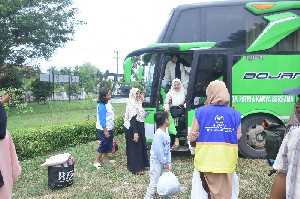Bus Mudik Gratis Bawa Warga Perantau dan Mahasiswa dari Jakarta Tiba di Aceh Tamiang