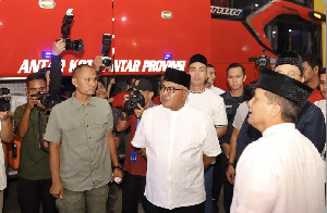 Tinjau Pos Terpadu Lebaran, Pj Gubernur Aceh Ingatkan Keselamatan Penumpang Nomor 1