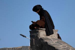 Taliban Resmi Blokir Akses Facebook ke Afganistan
