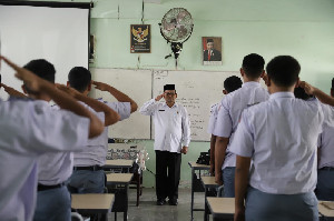 Kakanwil Kemenag Aceh Sidak Madrasah dan KUA