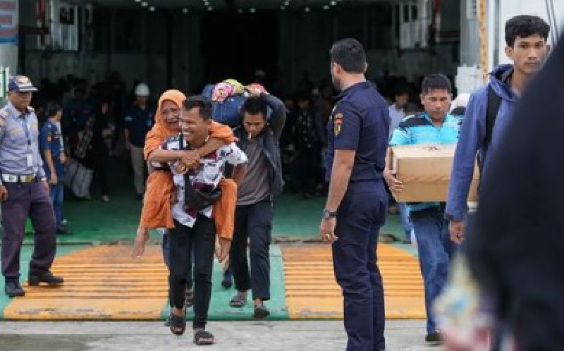 Arus Balik Lebaran Mulai Terjadi di Pelabuhan Penyeberangan Kuala Bubon Aceh Barat