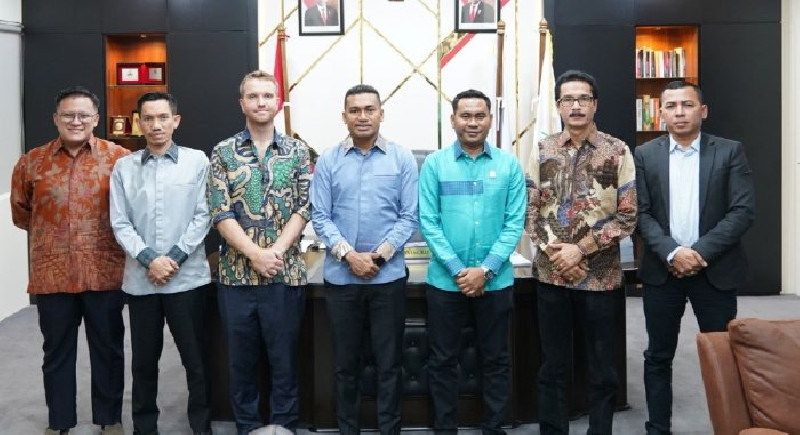 Terima Kunjungan Pejabat Kedubes Inggris, DPR Aceh Bahas Dinamika Politik dan Pembangunan