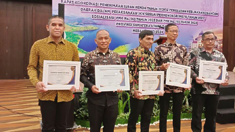 Sukseskan Program JKN, Lima Daerah di Aceh Terima Penghargaan
