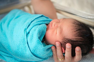 Anak Lahir di Luar Kota, Dimana Mengurus Akta Kelahiran?
