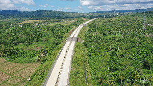 Hutama Karya Pastikan Penyelesaian Jalan Tol Trans Sumatera Rampung 2024