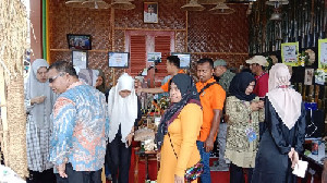 Stand TTG Aceh Besar di Nagan Raya Tercatat Dikunjungi 1.000 Warga