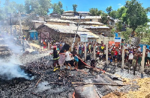 Kekerasan Meningkat di Rakhine, 45 Ribu Warga Rohingya Mengungsi