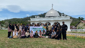 Ekspedisi Ujung Negeri, ASAR Humanity Salurkan Paket Pangan di Pulo Aceh