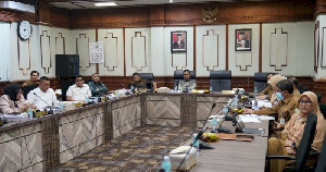 Komisi V DPR Aceh Raker Bersama RSUDZA, Bahas Perluasan IGD hingga Pelayanan Pasien