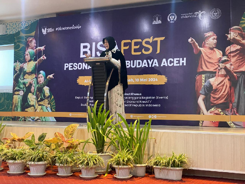 Momentum PON, Illiza Sa'aduddin Djamal Minta Disbudpar Aceh Berikan Panggung untuk Seniman