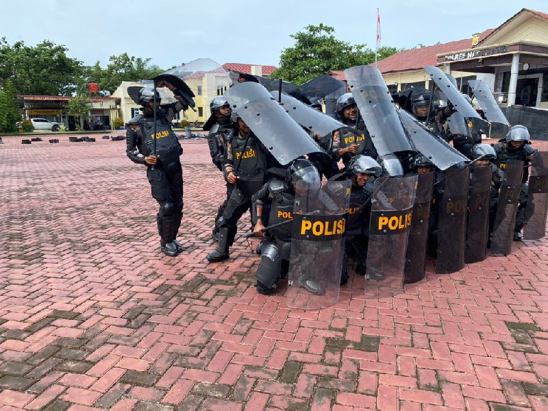 Siap Hadapi Gangguan Keamanan, Polres Nagan Raya Gelar Latihan Dalmas