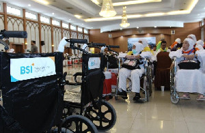 BSI Siapkan 200 Kursi Roda di Tanah Suci Untuk Layani Jamaah Haji Lansia
