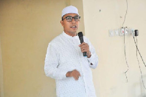 Ketua MPU Aceh Besar Jadi Khatib Iduladha di Masjid Agung Al Munawwarah