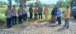 PN Suka Makmue Bersama Polres Nagan Raya Lakukan Pengamanan Sita Eksekusi