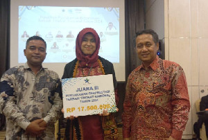 Rahmawati, Pustakawan MAN 4 Aceh Besar Raih Juara 3 Pustakawan Berprestasi Nasional