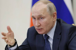Putin Soroti Dedolarisasi dengan Mitra Dagang di Asia