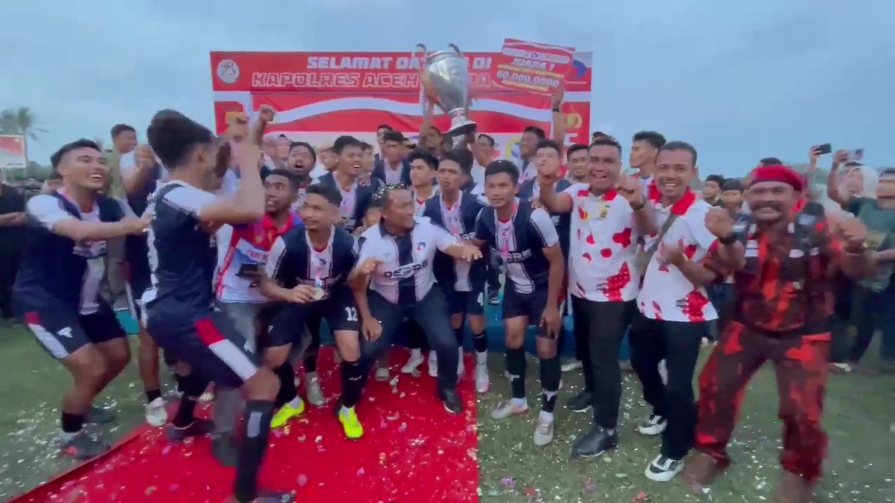 Kapolres Cup 1: Menang Lawan Ramos Mutiara FC Lewat Adu Pinalti, Derre Pration FC Juara 1