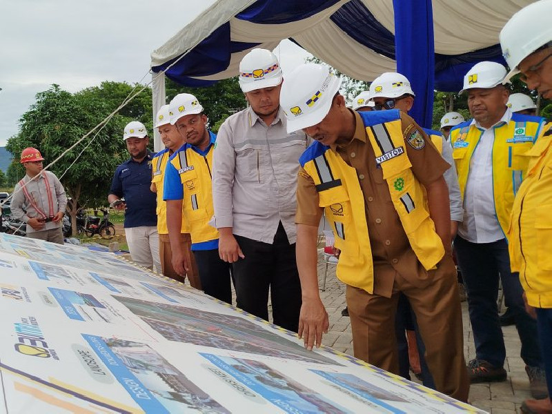 Pj Wali Kota Tinjau Proyek Rehabilitasi Bendung Karet Krueng Aceh